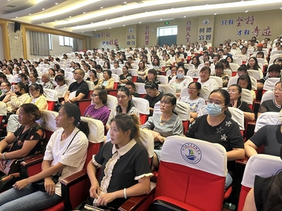 港實(shí)小家校共育 | 入學(xué)季 共成長 家庭教育咨詢服務(wù)助力家長陪伴孩子啟航